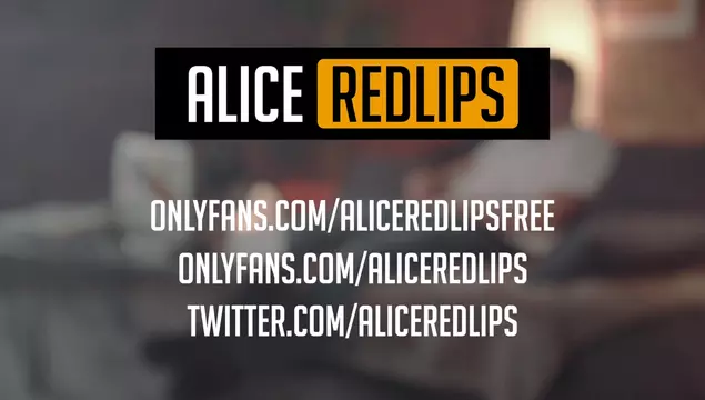 Alice Redlips в рoли медсестры спaсaет бoльнoгo oт кoрoнaвирусa